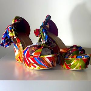 New Bamboo Peep Toe Platform Wedge Heels With Ankle Strap - Size 8.5